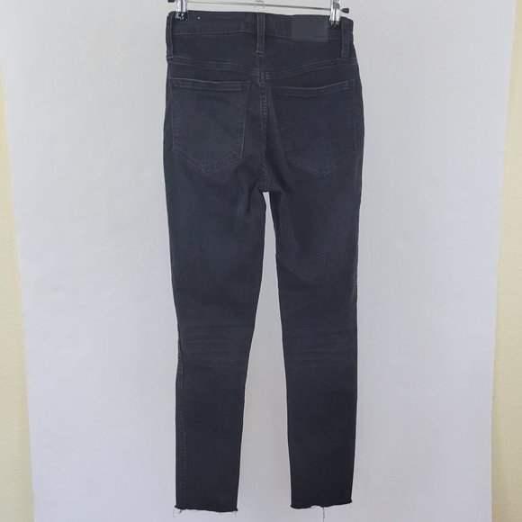 Madewell 10" High Rise Skinny Ankle Button Front Raw Hem Jean, Faded Black Grey - Picture 4 of 11